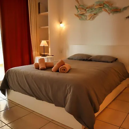 Don Cayo 2 דירה אלתיאה